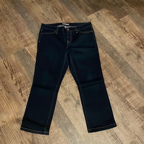 Women’s Crop Denim - Picture 1 of 1